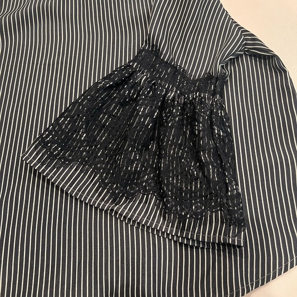 THML Blouse Womens Medium Black White Strip Lace 3/4 Sleeve Velvet Back Tie - Picture 11 of 16